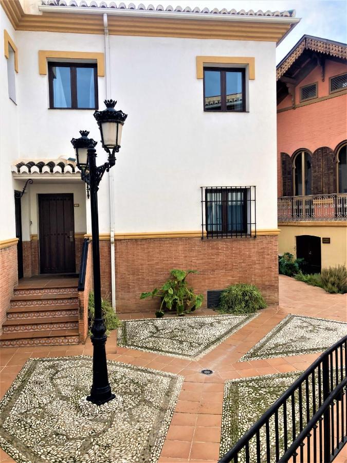 Apartahotel Caseria De Comares